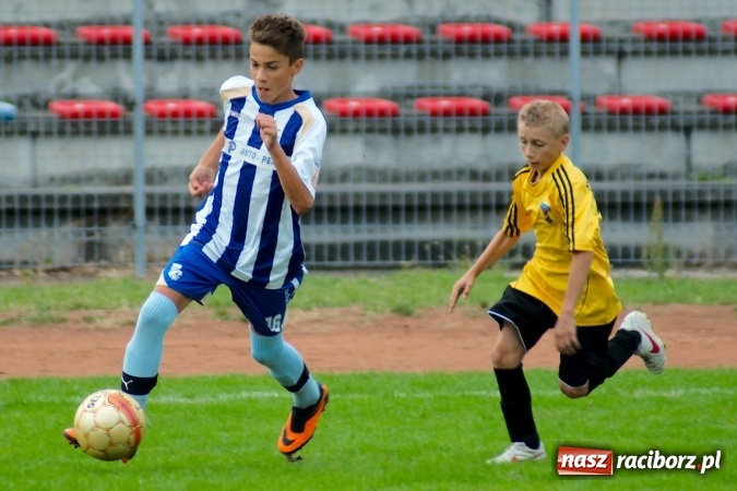 Zdjęcie w galerii na portalu naszraciborz.pl: II liga trampkarzy: Młodzi Unici bezlitośni dla Piasta Cieszyn wiadomości z regionu