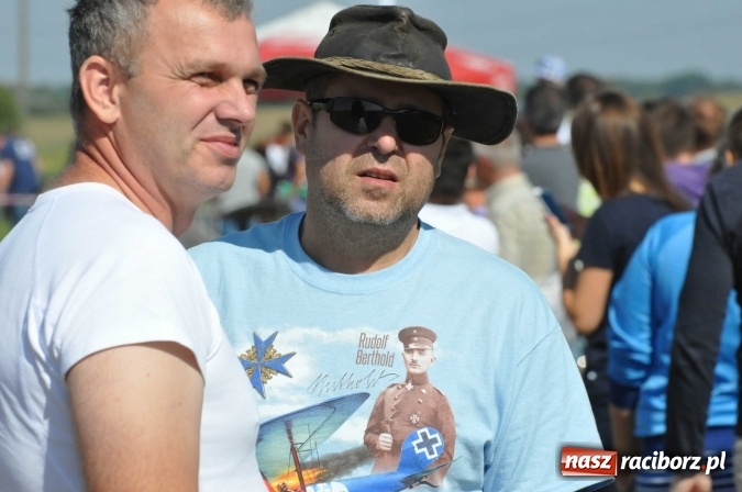 Zdjęcie w galerii na portalu naszraciborz.pl: Raciborskie Air-Show nad Ulgą wiadomości z regionu
