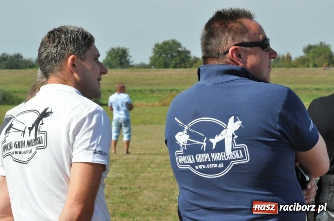 Zdjęcie w galerii na portalu naszraciborz.pl: Raciborskie Air-Show nad Ulgą wiadomości z regionu