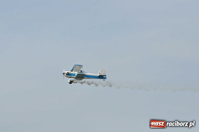Zdjęcie w galerii na portalu naszraciborz.pl: Raciborskie Air-Show nad Ulgą wiadomości z regionu