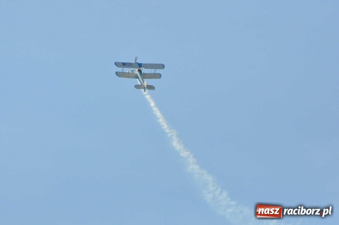 Zdjęcie w galerii na portalu naszraciborz.pl: Raciborskie Air-Show nad Ulgą wiadomości z regionu