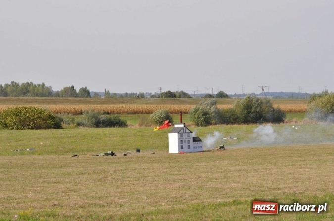 Zdjęcie w galerii na portalu naszraciborz.pl: Raciborskie Air-Show nad Ulgą wiadomości z regionu