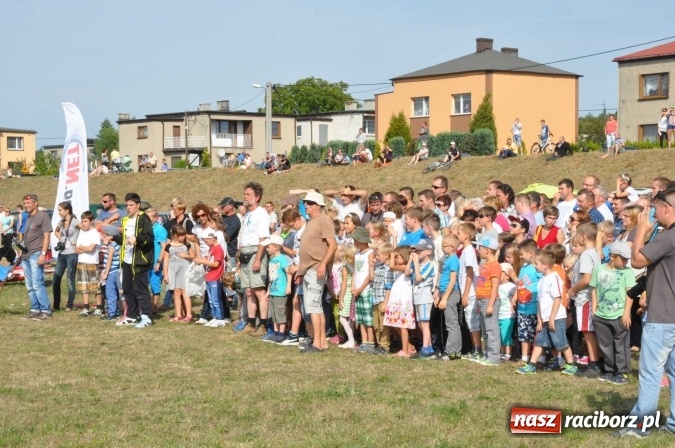 Zdjęcie w galerii na portalu naszraciborz.pl: Raciborskie Air-Show nad Ulgą wiadomości z regionu