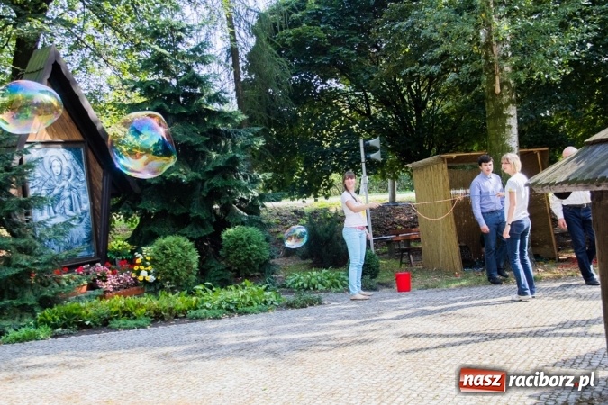 Zdjęcie w galerii na portalu naszraciborz.pl: Wioska misyjna w Gródczankach wiadomości z regionu