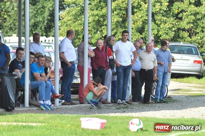 Zdjęcie w galerii na portalu naszraciborz.pl: Kobyla gromi Bieńkowice w meczu o fotel lidera wiadomości z regionu