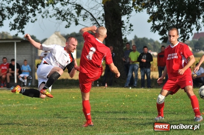 Zdjęcie w galerii na portalu naszraciborz.pl: Kobyla gromi Bieńkowice w meczu o fotel lidera wiadomości z regionu