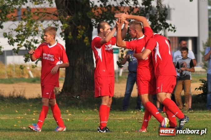 Zdjęcie w galerii na portalu naszraciborz.pl: Kobyla gromi Bieńkowice w meczu o fotel lidera wiadomości z regionu