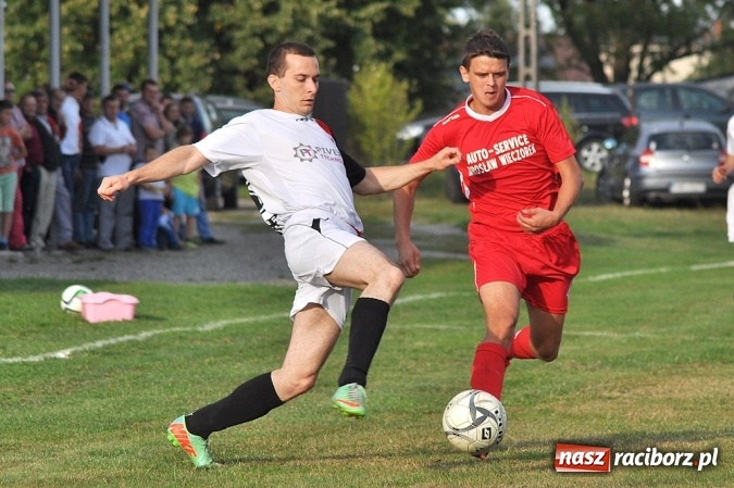 Zdjęcie w galerii na portalu naszraciborz.pl: Kobyla gromi Bieńkowice w meczu o fotel lidera wiadomości z regionu