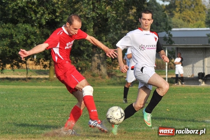 Zdjęcie w galerii na portalu naszraciborz.pl: Kobyla gromi Bieńkowice w meczu o fotel lidera wiadomości z regionu
