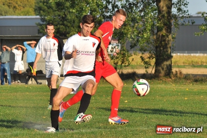 Zdjęcie w galerii na portalu naszraciborz.pl: Kobyla gromi Bieńkowice w meczu o fotel lidera wiadomości z regionu