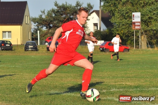 Zdjęcie w galerii na portalu naszraciborz.pl: Kobyla gromi Bieńkowice w meczu o fotel lidera wiadomości z regionu