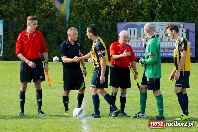 Zdjęcie w galerii na portalu naszraciborz.pl: Markowicki festiwal zmarnowanych okazji. Punkty pojechały do Gaszowic wiadomości z regionu