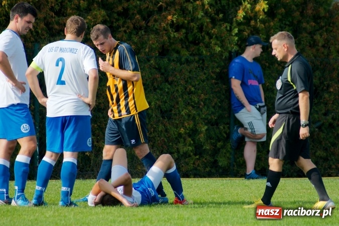 Zdjęcie w galerii na portalu naszraciborz.pl: Markowicki festiwal zmarnowanych okazji. Punkty pojechały do Gaszowic wiadomości z regionu