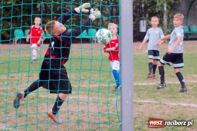 Zdjęcie w galerii na portalu naszraciborz.pl: Orliki: Derby Płoni dla Unii wiadomości z regionu