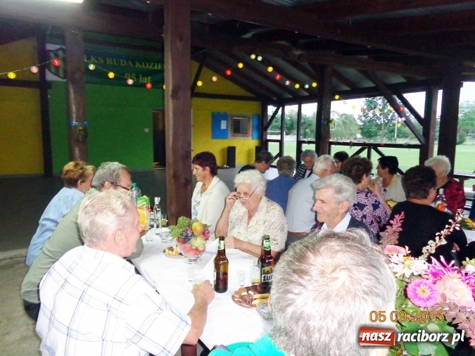 Zdjęcie w galerii na portalu naszraciborz.pl: Jesienny wieczór z piosenką w Rudzie Kozielskiej wiadomości z regionu