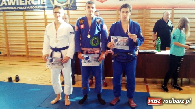 Zdjęcie w galerii na portalu naszraciborz.pl: Dwa złota i brąz na Mistrzostwach Polski  wiadomości z regionu