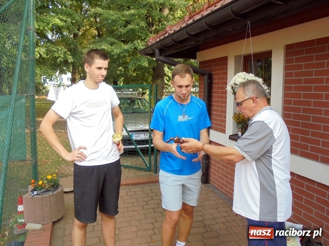 Zdjęcie w galerii na portalu naszraciborz.pl: Młodzieżowe mistrzostwa TKKF RAFAKO w tenisie wiadomości z regionu