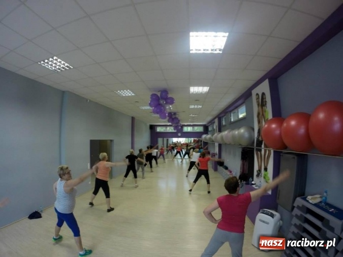 Zdjęcie w galerii na portalu naszraciborz.pl: Fitness dla każdego - od niemowlaka po seniora, czyli Drzwi Otwarte Akademii Fitness wiadomości z regionu