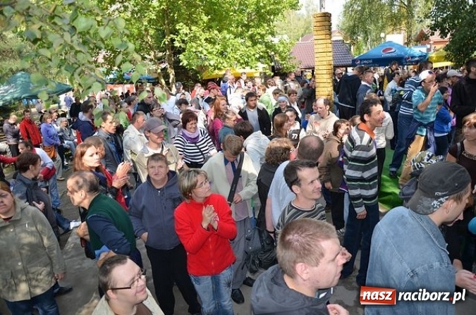 Zdjęcie w galerii na portalu naszraciborz.pl: Blues dla Niepełnosprawnych z udziałem uczestników raciborskiego Warsztatu Terapii Zajęciowej wiadomości z regionu
