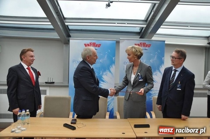 Zdjęcie w galerii na portalu naszraciborz.pl: Umowa Rafako SA z AGH – z korzyścią dla nauki i przemysłu  wiadomości z regionu