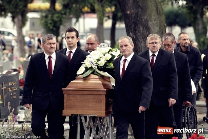 Zdjęcie w galerii na portalu naszraciborz.pl: Dziś pożegnano Mariana Janczewskiego, wieloletniego dyrektor browaru, działacza Sokoła wiadomości z regionu