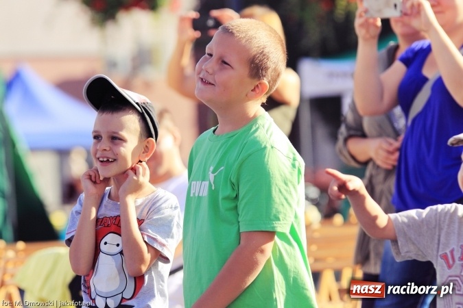 Zdjęcie w galerii na portalu naszraciborz.pl: Ekologicznie na raciborskim rynku już po raz piętnasty wiadomości z regionu