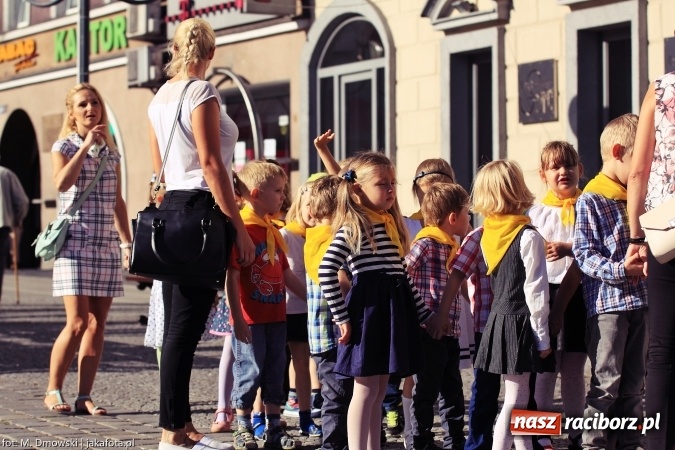 Zdjęcie w galerii na portalu naszraciborz.pl: Ekologicznie na raciborskim rynku już po raz piętnasty wiadomości z regionu