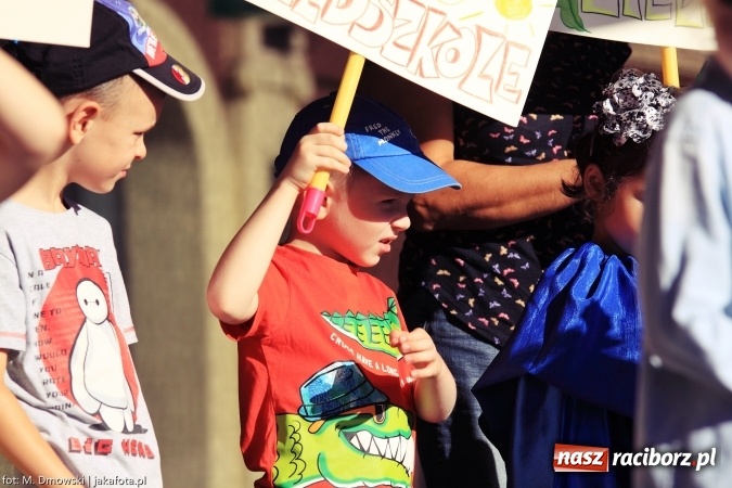 Zdjęcie w galerii na portalu naszraciborz.pl: Ekologicznie na raciborskim rynku już po raz piętnasty wiadomości z regionu