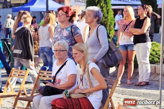 Zdjęcie w galerii na portalu naszraciborz.pl: Ekologicznie na raciborskim rynku już po raz piętnasty wiadomości z regionu
