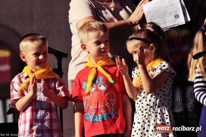 Zdjęcie w galerii na portalu naszraciborz.pl: Ekologicznie na raciborskim rynku już po raz piętnasty wiadomości z regionu