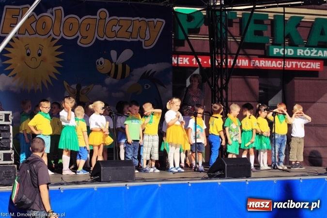 Zdjęcie w galerii na portalu naszraciborz.pl: Ekologicznie na raciborskim rynku już po raz piętnasty wiadomości z regionu