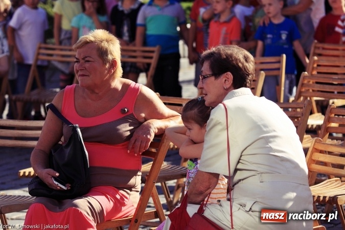 Zdjęcie w galerii na portalu naszraciborz.pl: Ekologicznie na raciborskim rynku już po raz piętnasty wiadomości z regionu