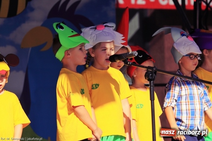 Zdjęcie w galerii na portalu naszraciborz.pl: Ekologicznie na raciborskim rynku już po raz piętnasty wiadomości z regionu