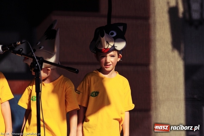 Zdjęcie w galerii na portalu naszraciborz.pl: Ekologicznie na raciborskim rynku już po raz piętnasty wiadomości z regionu