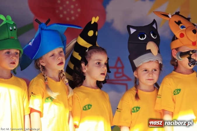 Zdjęcie w galerii na portalu naszraciborz.pl: Ekologicznie na raciborskim rynku już po raz piętnasty wiadomości z regionu