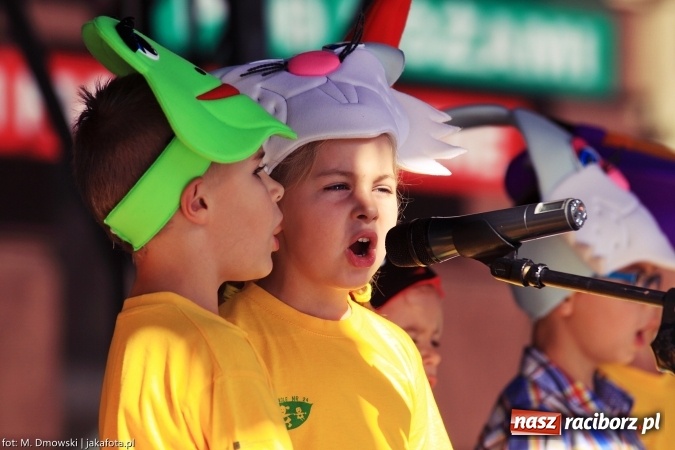 Zdjęcie w galerii na portalu naszraciborz.pl: Ekologicznie na raciborskim rynku już po raz piętnasty wiadomości z regionu