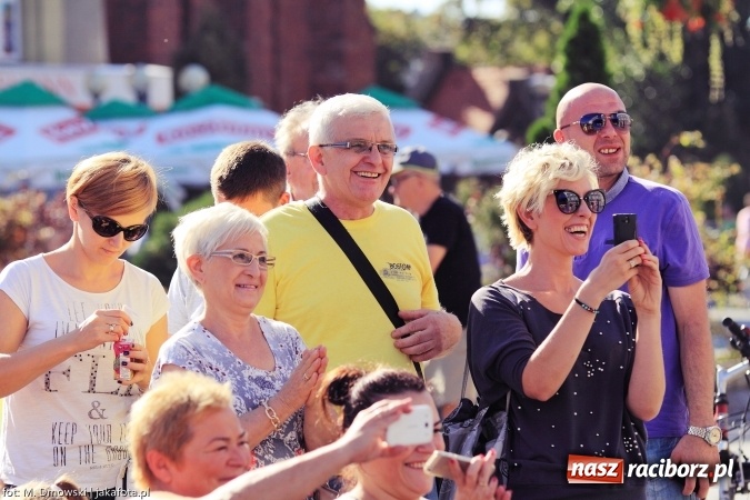 Zdjęcie w galerii na portalu naszraciborz.pl: Ekologicznie na raciborskim rynku już po raz piętnasty wiadomości z regionu