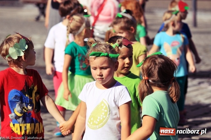 Zdjęcie w galerii na portalu naszraciborz.pl: Ekologicznie na raciborskim rynku już po raz piętnasty wiadomości z regionu