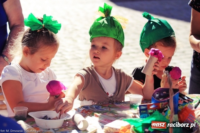 Zdjęcie w galerii na portalu naszraciborz.pl: Ekologicznie na raciborskim rynku już po raz piętnasty wiadomości z regionu