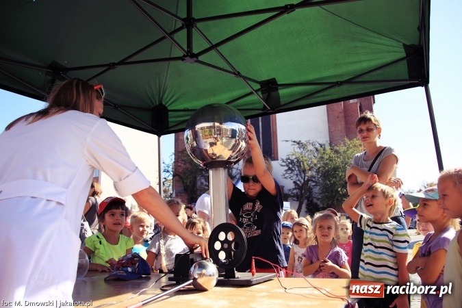 Zdjęcie w galerii na portalu naszraciborz.pl: Ekologicznie na raciborskim rynku już po raz piętnasty wiadomości z regionu
