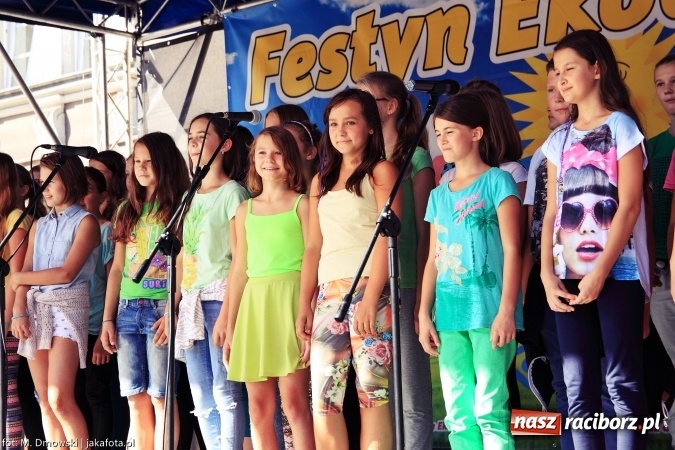 Zdjęcie w galerii na portalu naszraciborz.pl: Ekologicznie na raciborskim rynku już po raz piętnasty wiadomości z regionu