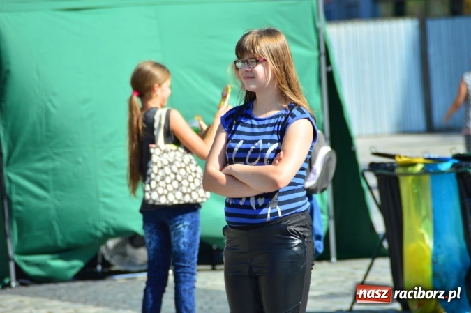 Zdjęcie w galerii na portalu naszraciborz.pl: Ekologicznie na raciborskim rynku już po raz piętnasty wiadomości z regionu