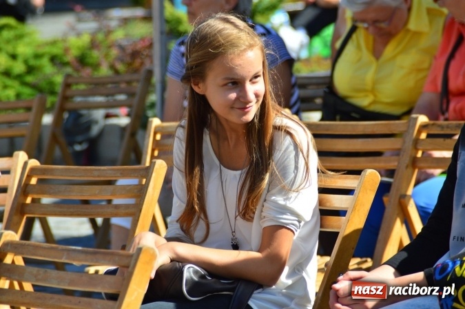 Zdjęcie w galerii na portalu naszraciborz.pl: Ekologicznie na raciborskim rynku już po raz piętnasty wiadomości z regionu