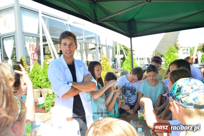 Zdjęcie w galerii na portalu naszraciborz.pl: Ekologicznie na raciborskim rynku już po raz piętnasty wiadomości z regionu