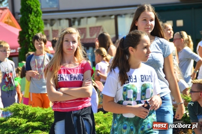 Zdjęcie w galerii na portalu naszraciborz.pl: Ekologicznie na raciborskim rynku już po raz piętnasty wiadomości z regionu