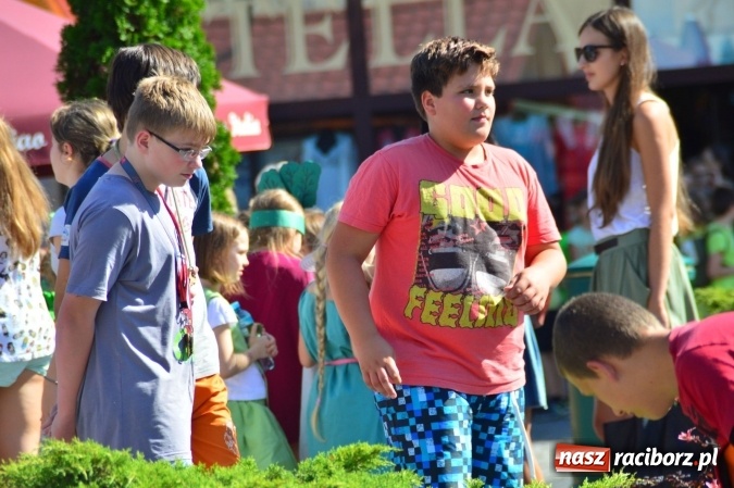 Zdjęcie w galerii na portalu naszraciborz.pl: Ekologicznie na raciborskim rynku już po raz piętnasty wiadomości z regionu