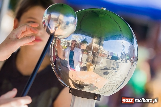 Zdjęcie w galerii na portalu naszraciborz.pl: Ekologicznie na raciborskim rynku już po raz piętnasty wiadomości z regionu