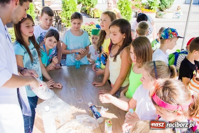 Zdjęcie w galerii na portalu naszraciborz.pl: Ekologicznie na raciborskim rynku już po raz piętnasty wiadomości z regionu
