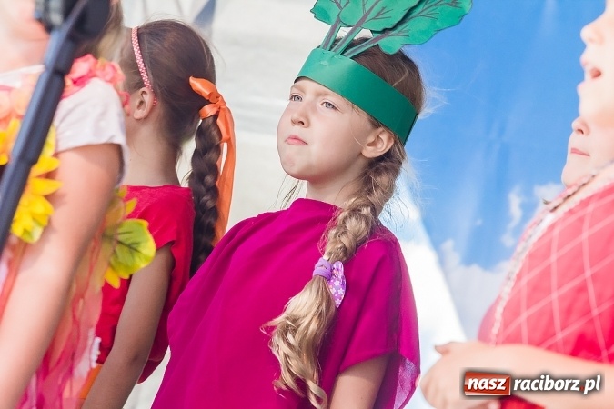 Zdjęcie w galerii na portalu naszraciborz.pl: Ekologicznie na raciborskim rynku już po raz piętnasty wiadomości z regionu