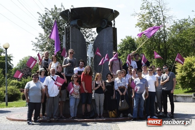 Zdjęcie w galerii na portalu naszraciborz.pl: Prezentacja list wyborczych Partii Razem wiadomości z regionu